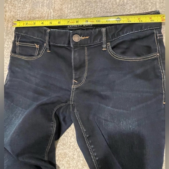 Express Super Soft Super Skinny Low Rise Blue Jean Size 6 Stretchy Dark Wash EUC - Picture 7 of 9